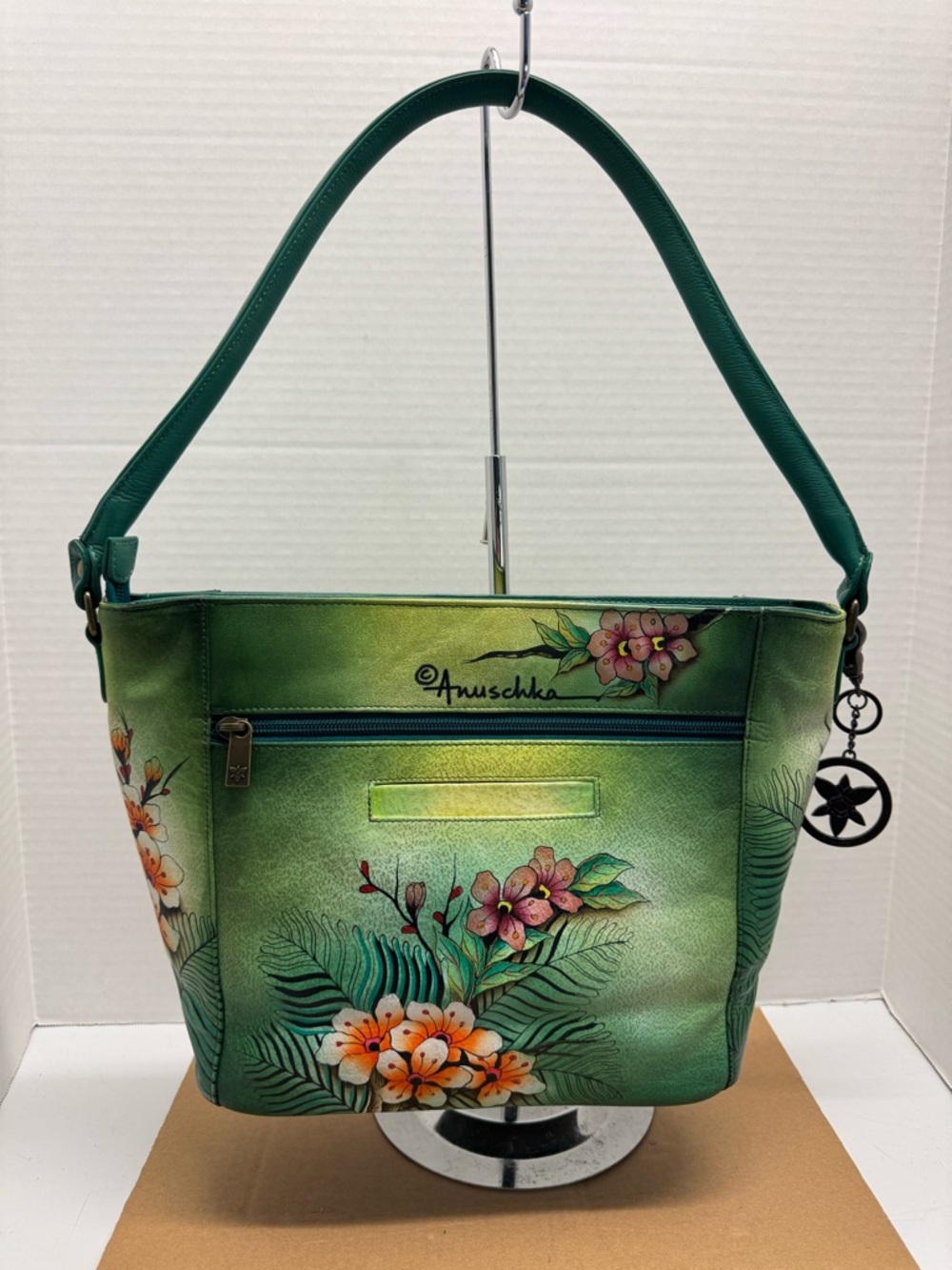 Anuschka Hand-Painted Leather Single Handle Shopper Tote - Picture 4 of 10